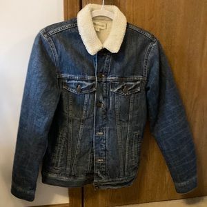 Madewell denim sherpa jacket (x-small) NWT